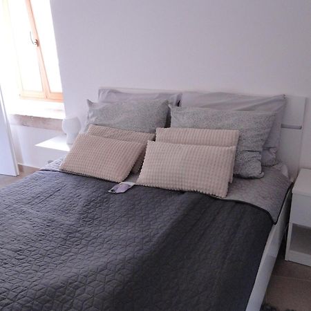 Heritage Apartments Kyra & Fox In Pitve, Hvar ภายนอก รูปภาพ