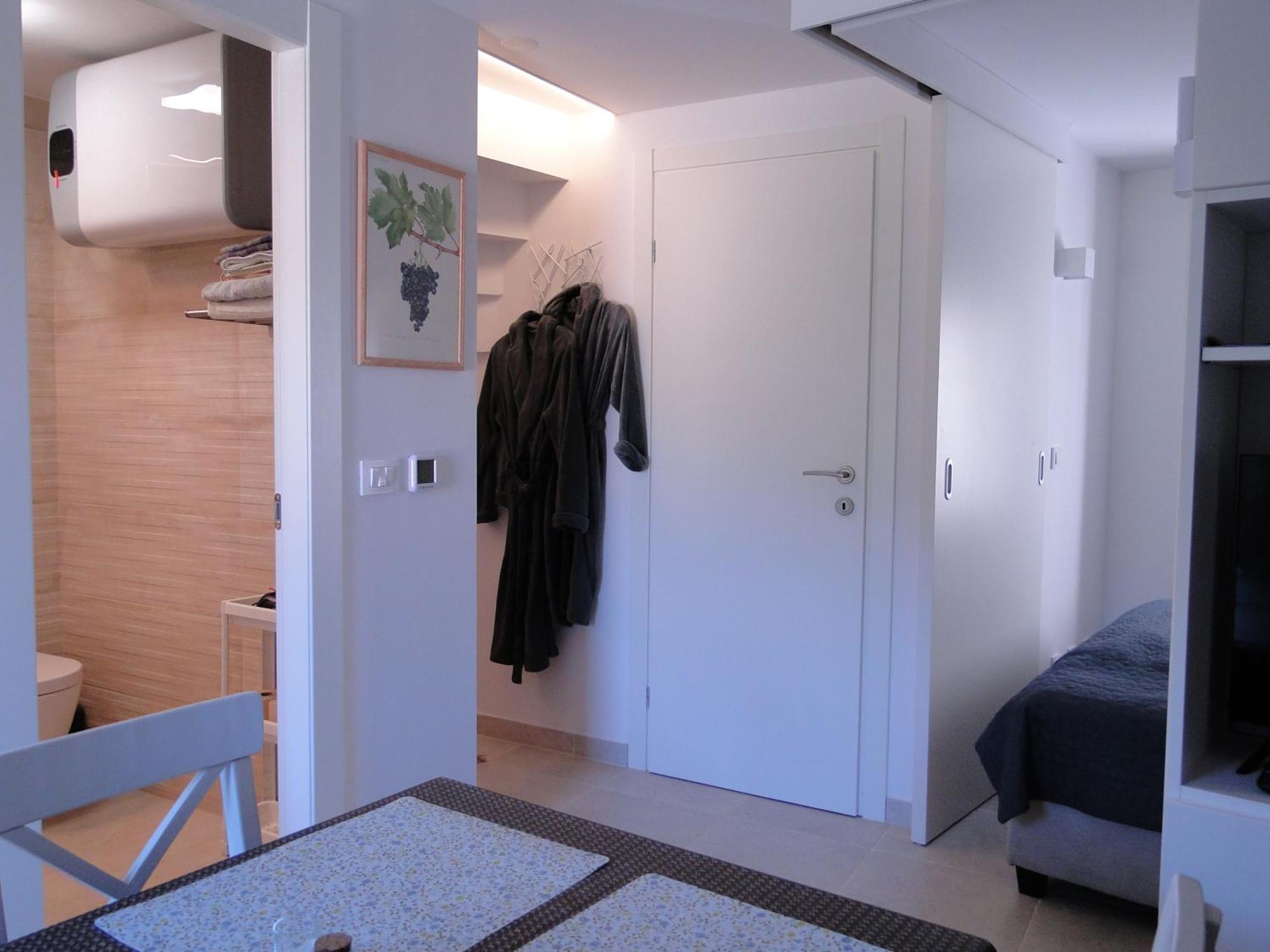 Heritage Apartments Kyra & Fox In Pitve, Hvar ภายนอก รูปภาพ