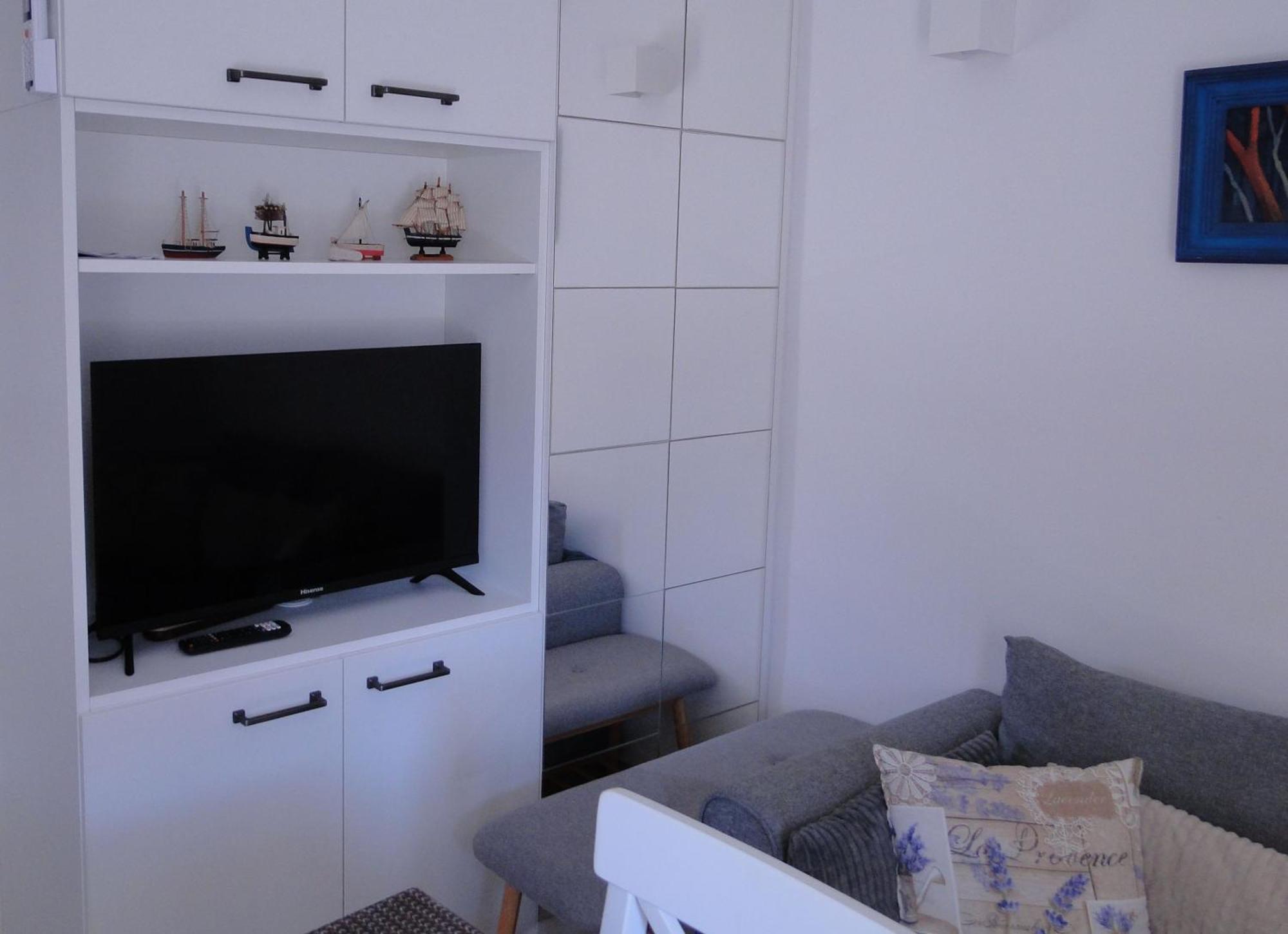 Heritage Apartments Kyra & Fox In Pitve, Hvar ภายนอก รูปภาพ