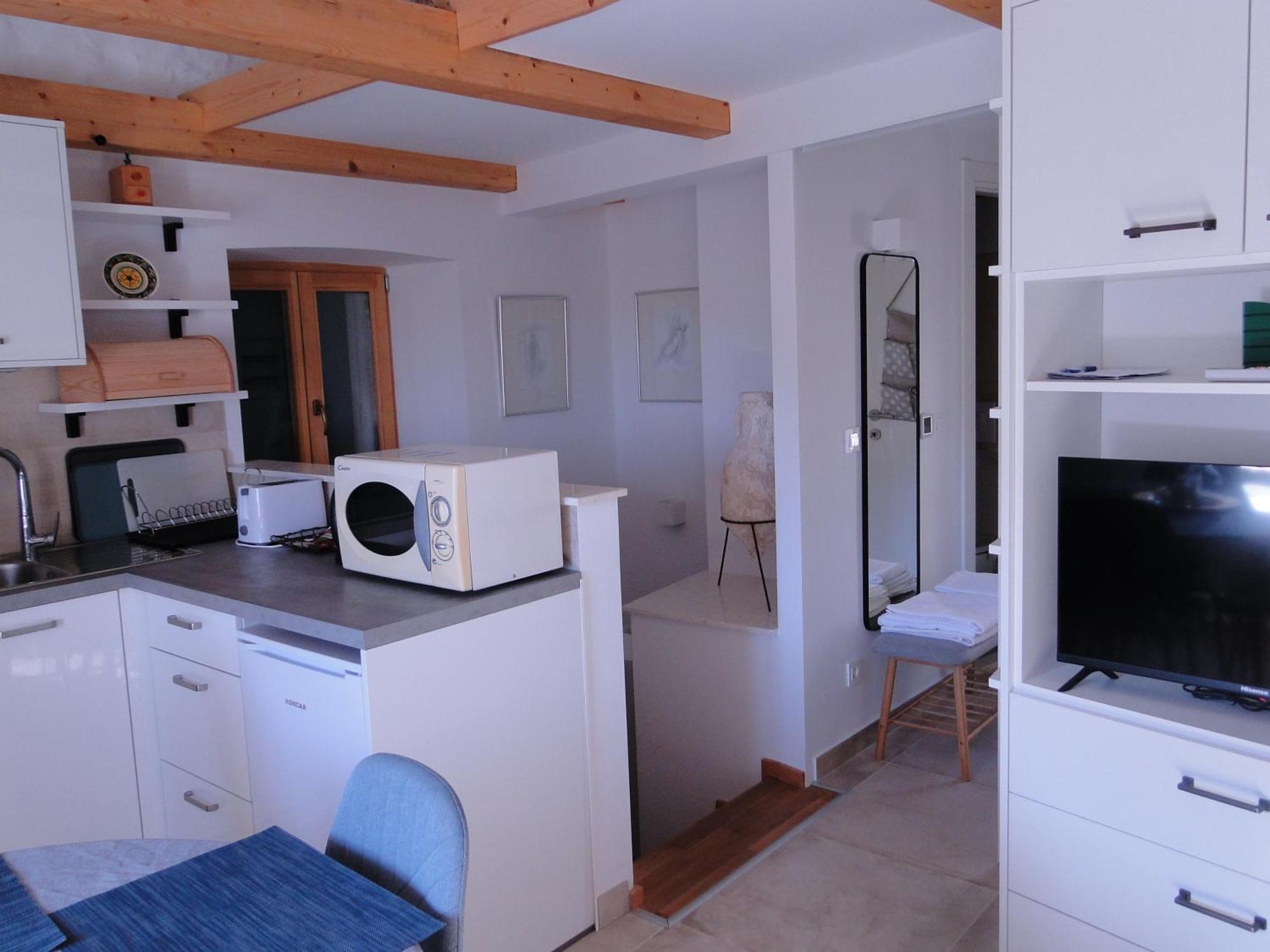 Heritage Apartments Kyra & Fox In Pitve, Hvar ภายนอก รูปภาพ